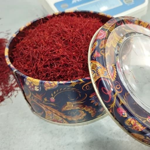 زعفران سرگل ممتاز پک 100 گرمی ظرف خاتم برداشت پاییز 1404 محصول جنوب خراسان و قائنات تضمین کیفیت