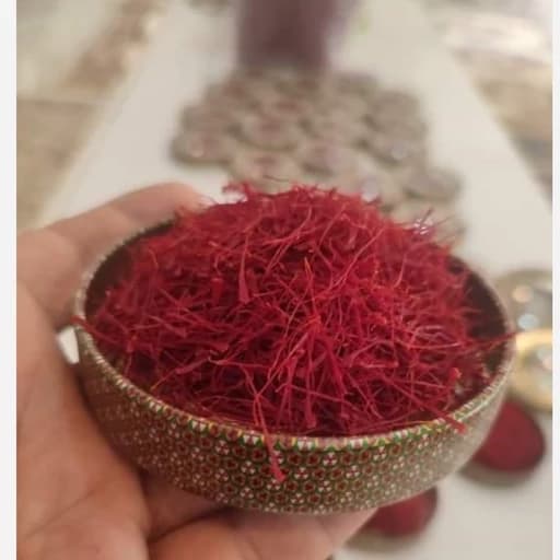 زعفران سوپر نگین یک مثقالی با ظرف خاتم
