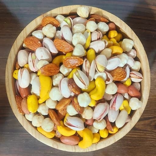 آجیل پنج مغز مخلوط شور اعلا 500 گرمی — تصویر ۴