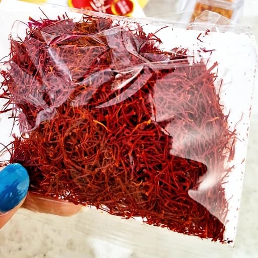 زعفران نگین سنتی دو مثقالی — تصویر ۲