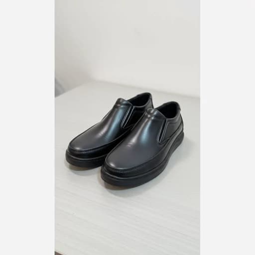 کفش چرم طبی مردانه زیره نرم و سبک مدل zhiroبسیار سبک و با کیفیت سایز 40 تا44