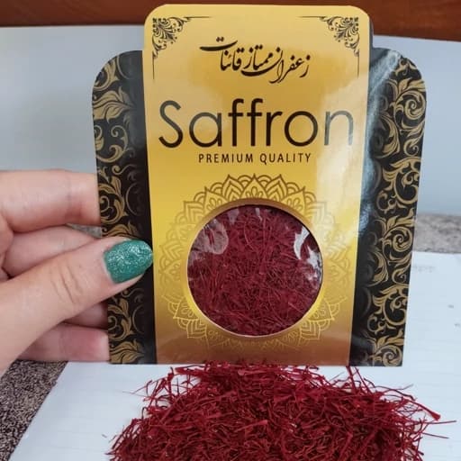زعفران سرگل یک مثقالی ممتاز قائنات(( به همراه مقداری ریشه )) — تصویر ۲