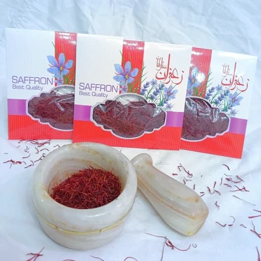 زعفران سرگل و شکسته یک مثقالی ((3 عددی- فروش ویژه تا پایان روز جمعه ))