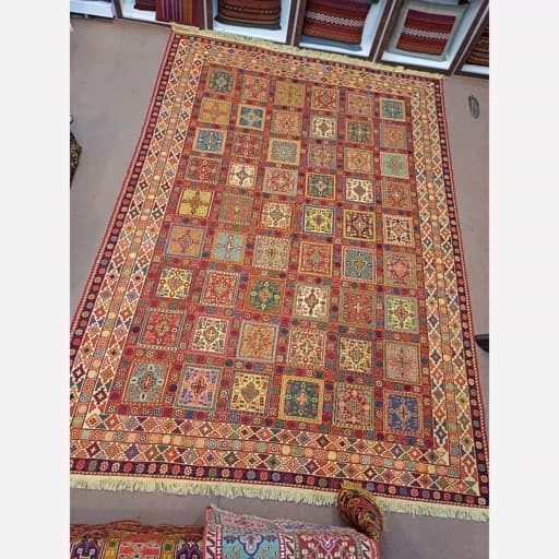 گلیم سوزنی پشم دستباف قره داغ آذربایجان پس کرایه
