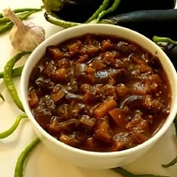 ترشی بادمجون خرد شده 1400گرمی — تصویر ۳