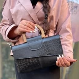 کیف زنانه چرم طبیعی 19در29طرح نیلا چرم گواشیر — تصویر ۳