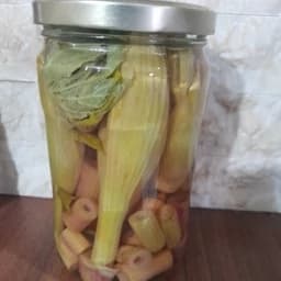 ترشی گلپر کوهی 700 گرمی( مخلوط ساقه و گل) — تصویر ۳