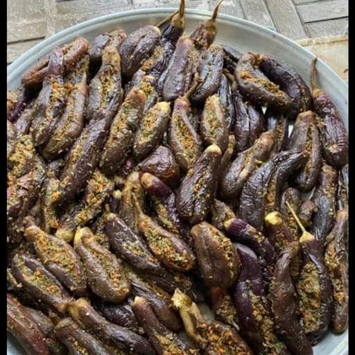 ترشی بادمجان شکم پر خانگی بهداشتی( یک کیلویی)