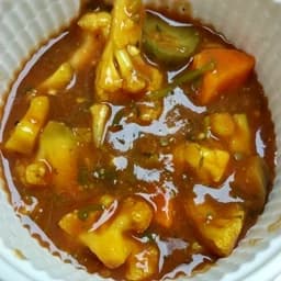 ترشی مشهدی یا سالاد فصل در بسته بندی 700 گرمی — تصویر ۳
