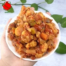 ترشی بندری آب گوجه خانگی با کمی فلفل — تصویر ۳