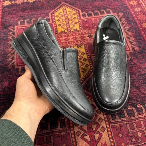 کفش مردانه چرم طبیعی با زیره تزریقpuبی بند