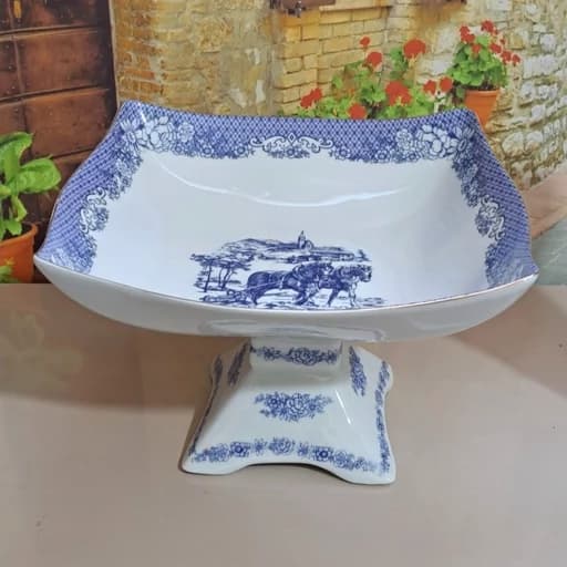 آجیل خوری طرح ابی کاسه پایه دار مناسب سرو میوه های تابستانی و آجیل