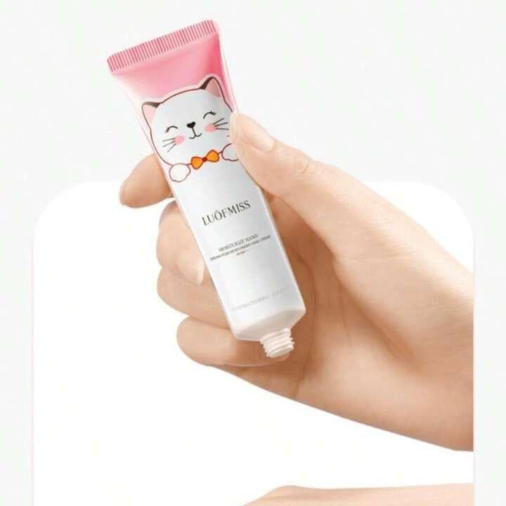 کرم مرطوب کننده لافمیس مدل 05 وزن 30 گرم بسته 5 عددی — تصویر ۴