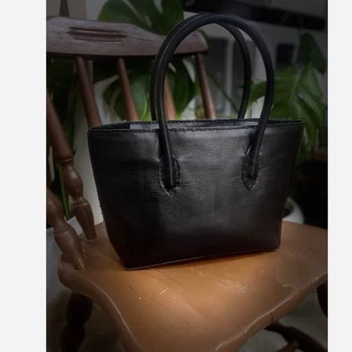 کیف زنانه چرم طبیعی دست دوز — تصویر ۶