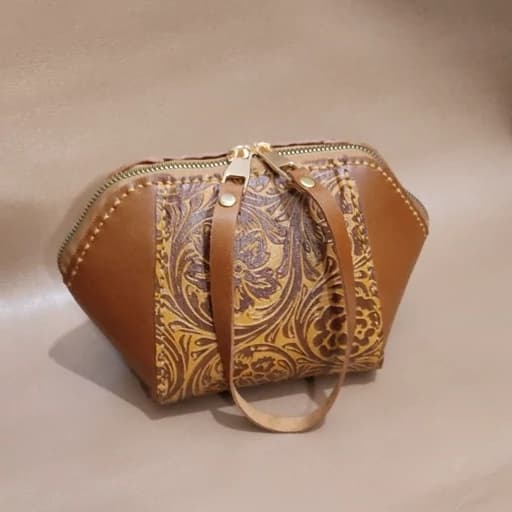 کیف چرم دستی زنانه کوچک چرم حسنا با چرم طبیعی و دستدوز