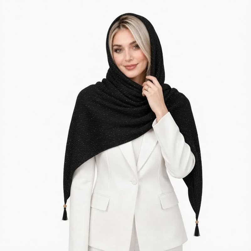 شال نخ زنانه مدل پلیسه شاین دار لمه با طول و عرض 70*160 سانتی‌متر — تصویر ۳