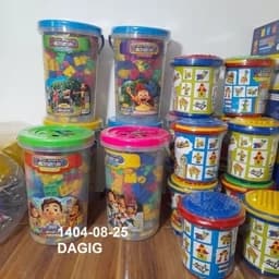 اسباب بازی بلوک خانه سازی 220 قطعه برای خردسالان - مهد کودک - پیش دبستانی سطلی — تصویر ۳