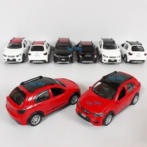اسباب بازی - ماکت ماشین - کوئیک آر - Quick R - فلزی - عقبکش، موزیکال، چراغدار - دربهای جلو بازشو - رنگ مشکی سقف قرمز — تصویر ۲