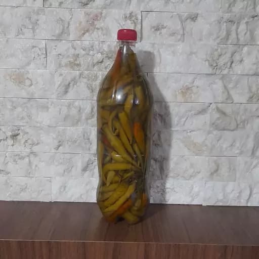 ترشی فلفل سبز تند 1500 گرمی — تصویر ۲