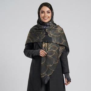 روسری زنانه آنالیا مدل ابریشم توییل گل درشت کد 9765