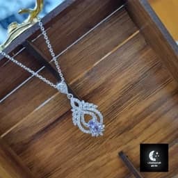 گردنبند نقره زنانه نگین بنفش با عیار 925 و آبکاری طلا سفید — تصویر ۳