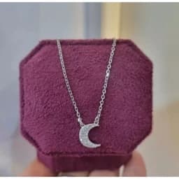 گردنبند نقره زنانه طرح ماه عیار 925استاندارد بدون ریزش نگین ضد حساسیت — تصویر ۳