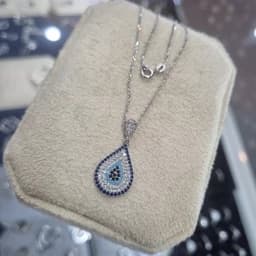 گردنبند نقره زنانه طرح چشم نظر اشکی با عیار 925و آبکاری طلا سفید — تصویر ۳