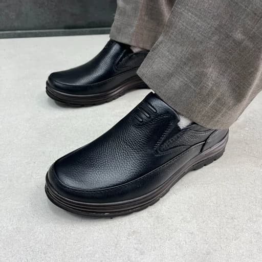 کفش مردانه طبی چرم طبیعی اصل تبریز برند آلما رنگ مشکی سایز بندی 40 تا 45 چرم پاآرا — تصویر ۲