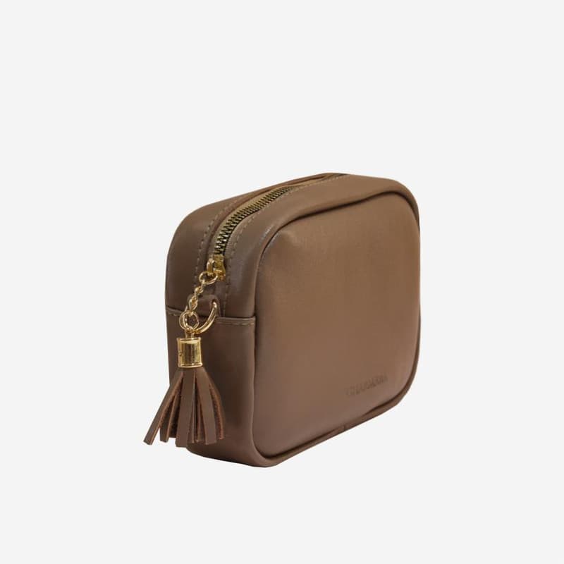 کیف دوشی زنانه چرم آرا مدل d058 — تصویر ۹