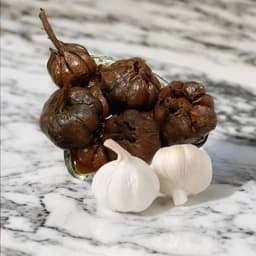 ترشی سیر خانگی شمال 10 ساله واقعی بدون پخت 5 کیلوگرمی — تصویر ۳