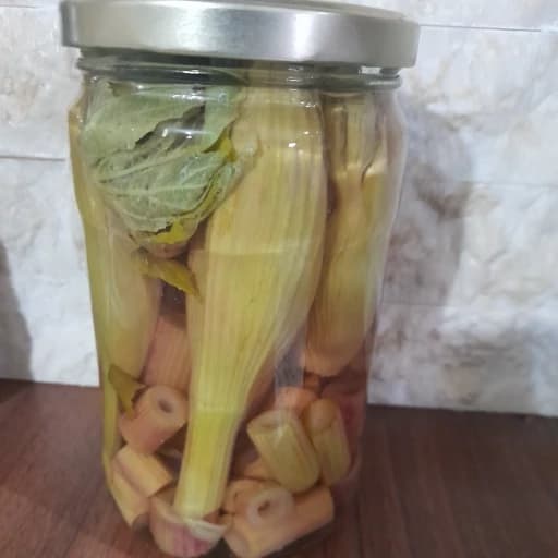 ترشی گلپر کوهی 2200 گرمی(مخلوط ساقه و گل) — تصویر ۲