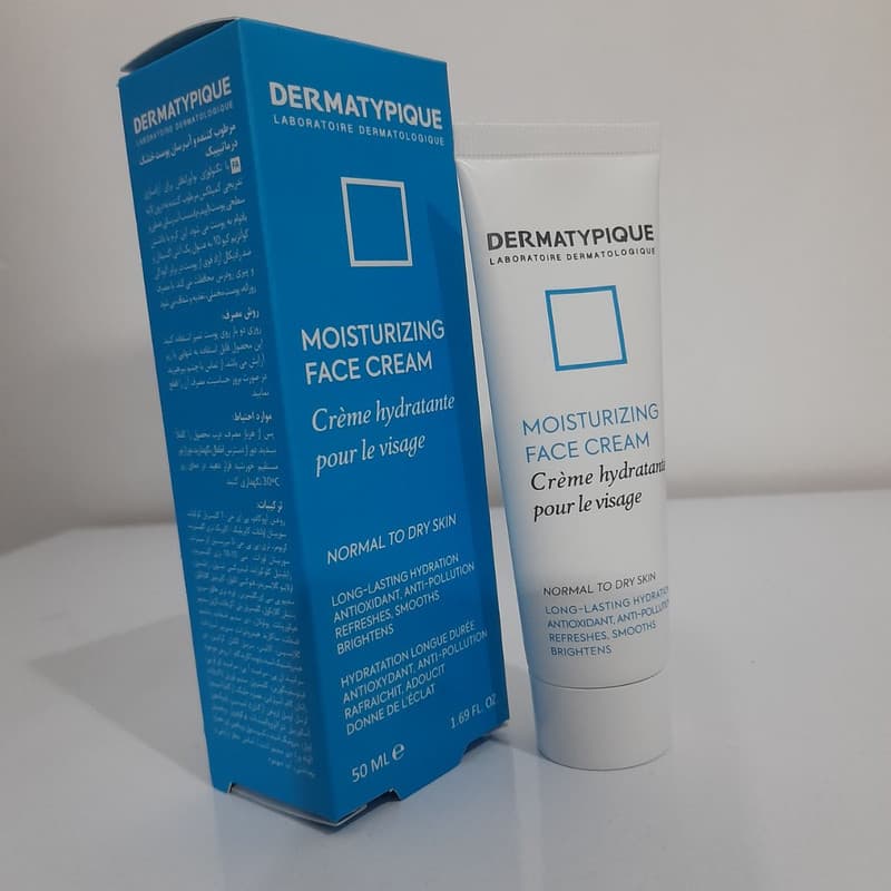 کرم آبرسان دست و صورت و گردن درماتیپیک مدل Anti_pollution.antioxidant مناسب برای پوست خشک حجم 50 میلیلیتر — تصویر ۵