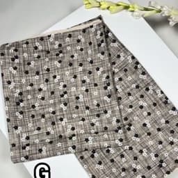 شال و روسری وسری طرح آیدا جنس نخی — تصویر ۳