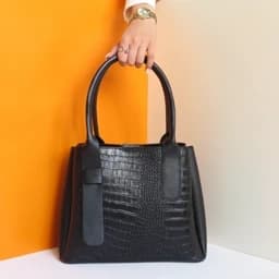 کیف چرم طبیعی گاوی زنانه و دخترانه کد 309/2 دستی و دوشی — تصویر ۳