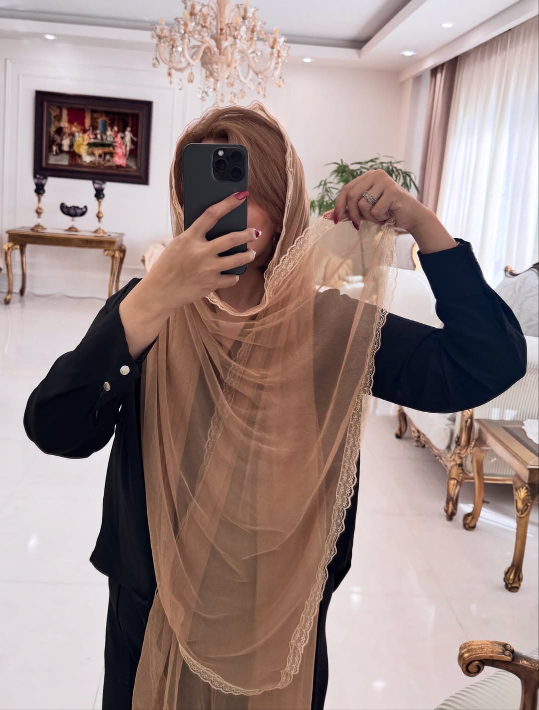 شال توری دور دانتل — تصویر ۲