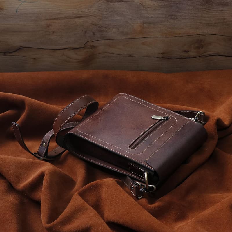 کیف رودوشی چرم بارثاوا مدل 1209 — تصویر ۵