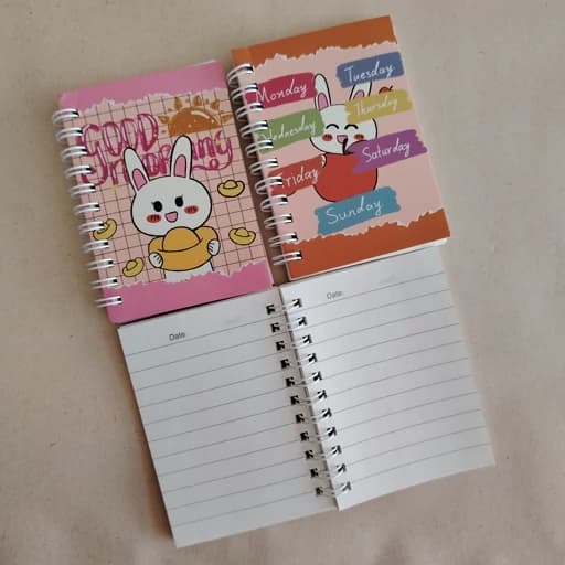 دفترچه یادداشت خرگوش کاغذ کرم