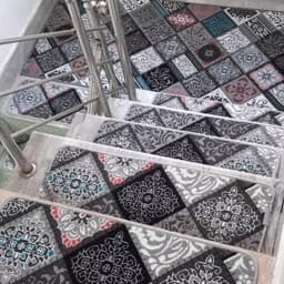 گلیم پله ای و ست پاگرد در طرح و سایزهای مختلف سایز 30در70سانت، پس کرایه — تصویر ۳