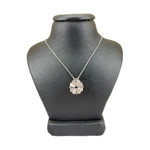گردنبند نقره زنانه سواروسکی مدل گل باز شو طرح گل و لبخند کد 455421