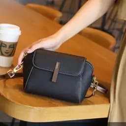 کیف دست دوز چرم طبیعی زنانه 6960 — تصویر ۳
