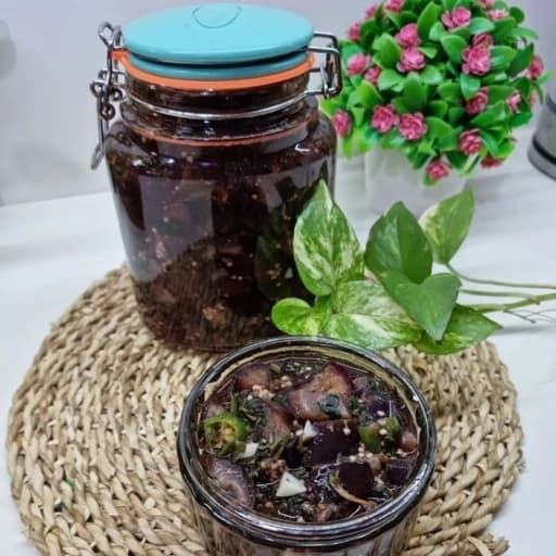 ترشی بادمجان وسیر وسبزی معطر 5 کیلویی گیلان.رشت — تصویر ۲