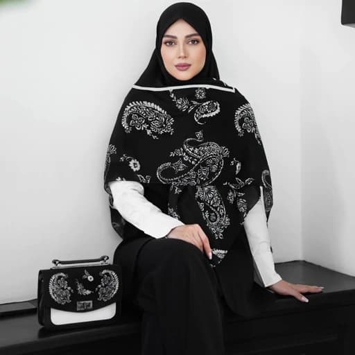 ست کیف و روسری (شال) مشکی محرمی طرح بته جقه با کیف پاسپورتی و روسری نخی قواره 140 یا شال نخی منگوله دار