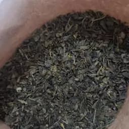 چای سبز باروتی دستچین (200 گرمی) تست محصول — تصویر ۳