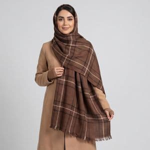 شال زنانه مدل کاموایی بافتنی چهارخانه پاییزی ریش ریشی کد 1 — تصویر ۶