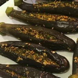 ترشی بادمجان شکم پر با سبزی های جنگلی شمال 2500گرمی — تصویر ۳