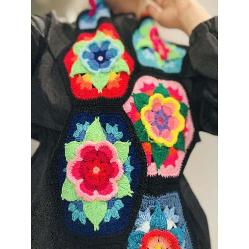 شال گردن بافتنی زنانه مدل فلاور — تصویر ۳