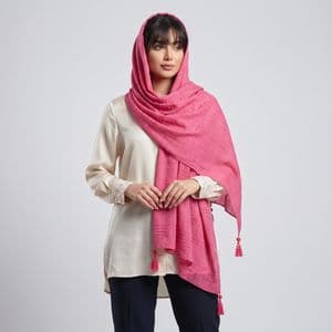 شال زنانه مدل پلیسه منگوله دار کد 07367