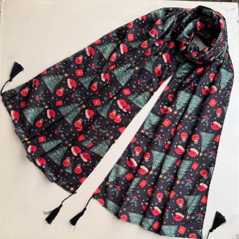 شال زنانه مدل موهر مخمل کریسمسی — تصویر ۵