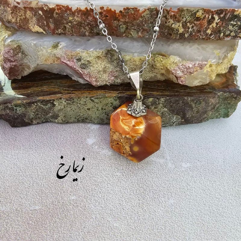 گردنبند عقیق — تصویر ۲