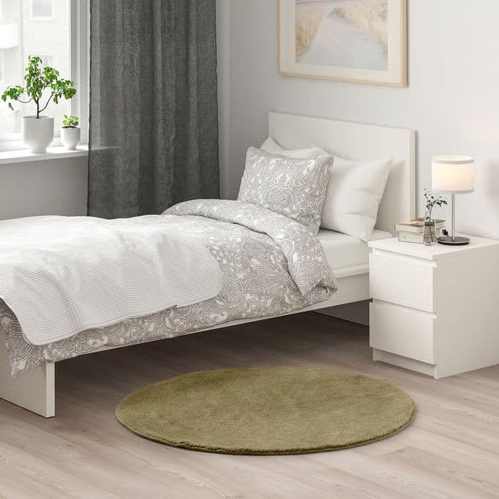 فرش ماشینی 400 شانه ایکیا زمینه سبز حاشیه سبز مدل STOENSE-90500201 — تصویر ۲